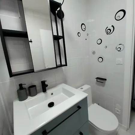 Apartment Lumineux 3 Min Gare - Rer A, Ligne L Et J